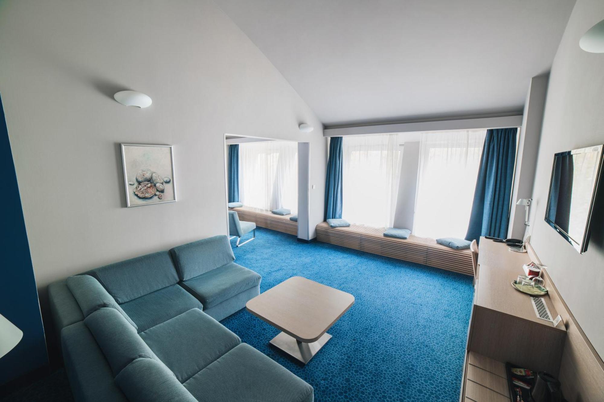 Kadaň Hotel Split מראה חיצוני תמונה